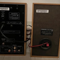 オンキョー　スピーカー２つの画像