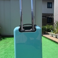 日向坂くじ　スーツケースの画像