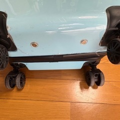 日向坂くじ　スーツケースの画像
