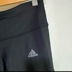 アディダス　レギンス　　Sサイズの画像