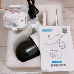 取引中　500万画素360度監視　ソーラー充電式 防犯カメラ 高画質・暗視対応・WiFiの画像
