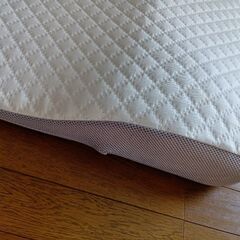 ニトリ 肩首背中も支える枕の画像