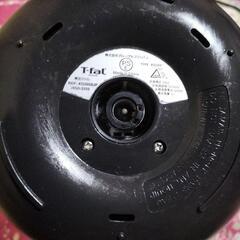 T-FaL 電気ケトル PHARE(ファーレ) ブラックシルバー1L② の画像