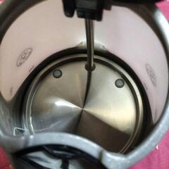 T-FaL 電気ケトル PHARE(ファーレ) ブラックシルバー1L② の画像