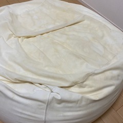 無印　人をダメにするソファ中身の画像