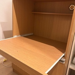 食器棚の画像