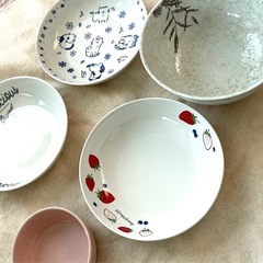 食器の画像