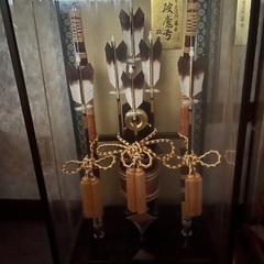 破魔弓 と羽子板セットの画像