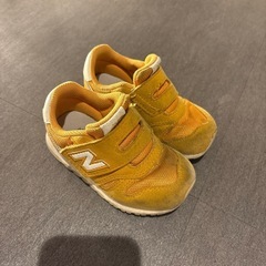 ニューバランス　黄色　イエロー　14cmの画像
