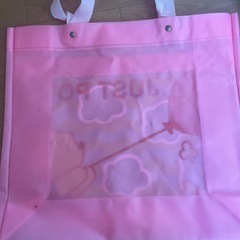 新品プールバックの画像