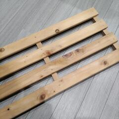 ⑪　すのこ　スノコ　木製　木材　　71cm✕32.5cmの画像