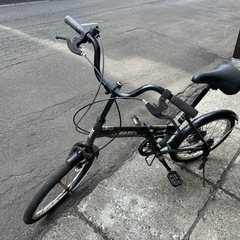 折りたたみ自転車の画像