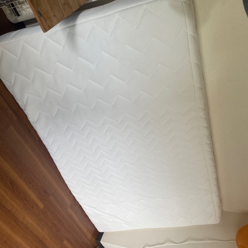 ほぼ未使用　雲のやすらぎプレミアム　セミダブル