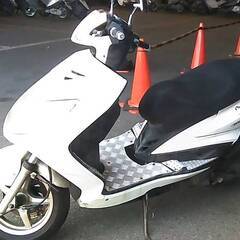 YAMAHA シグナスX-2 白 エンジン始動確認 自賠責保険で乗れます 半額配送キャンペーン 限定 現状渡し諸経費￥0- 横浜 P-Yardの画像
