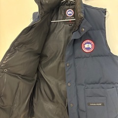 CANADA GOOSE アークティック プログラム ダウンベスト ネイビーの画像