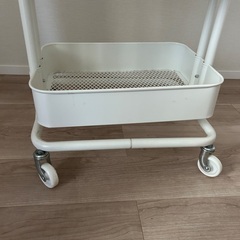 IKEA ロースコグ キッチンワゴン　ホワイトの画像