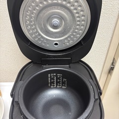 SHARP 炊飯器　3合の画像