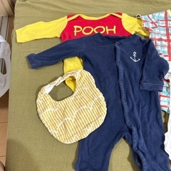 ベビー服とスタイまとめての画像