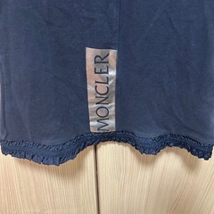 モンクレール 女の子Tシャツ130の画像