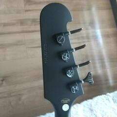 商談中Epiphone Goth Thunderbird-IV Pitch Black

の画像