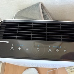空気清浄機　コンパクトの画像