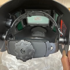自動遮光液晶溶接面の画像