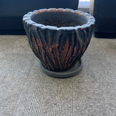 植木鉢などの画像