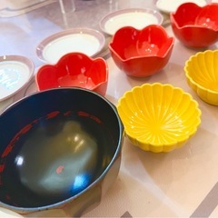 ほとんど使用していない食器一式の画像