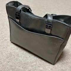 DESMOトートバッグ ファスナー付きの画像