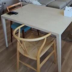【ACTUS】木製ダイニングテーブルの画像