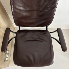 チェア
の画像