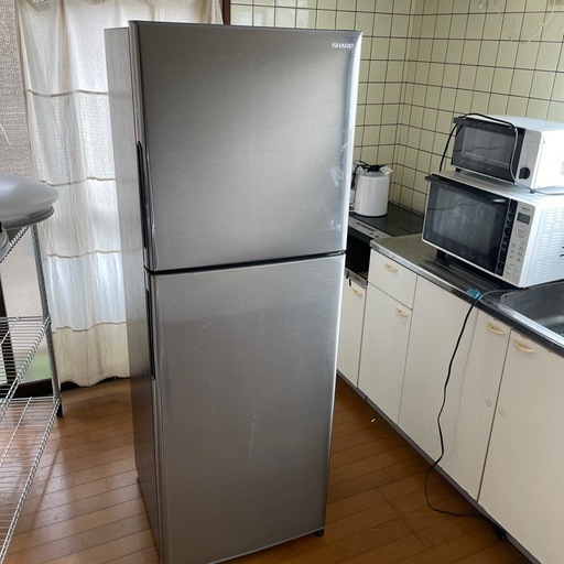 冷蔵庫　2021年製