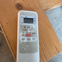 早いモノ勝ち　窓用エアコン コイズミKAW1662の画像