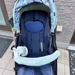 ピジョン⭐︎ベビーカー！ドリンクホルダー、星柄シートとひんやりシート付！の画像