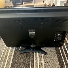 【取引中】液晶カラーテレビ　AQUOS 32V型ワイド　　の画像