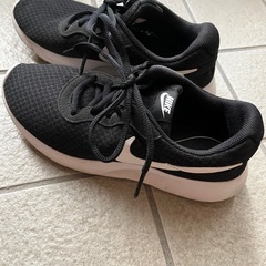 🟥NIKE2足🟥の画像