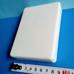 【新品・未使用】２点　①身だしなみ（エチケット）ケース ②花柄ポーチの画像