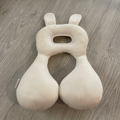 スモルビ寝返り絶壁防止ピローの画像