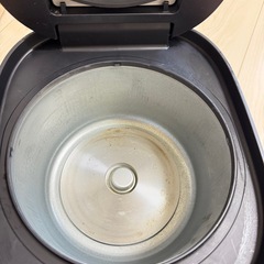 炊飯器の画像
