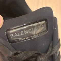 バレンシアガのスニーカーの詳細です。の画像