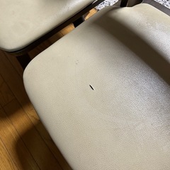 イス　チェアー　回転しますの画像