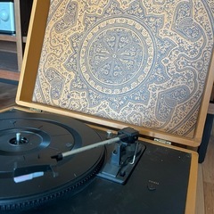 レコードプレイヤーの画像