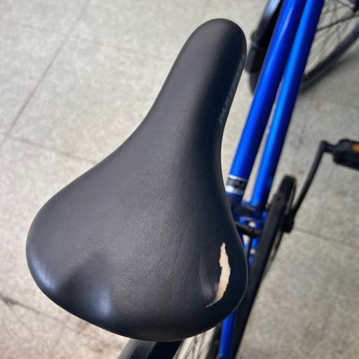 リユースのサカイ東金店 自転車 26インチ 青 ※サドル破れあり TJ13482 リユースのサカイ東金店 自転車 26インチ 青 ※サドル破れあり TJ13482