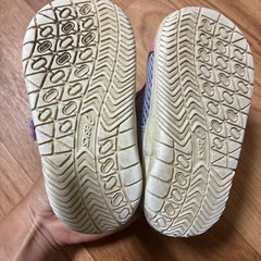 アシックス13センチの画像
