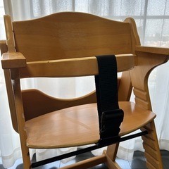 カトージ　ハイチェア　テーブル付きの画像