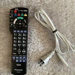 Panasonic テレビ　32インチ　2018年の画像