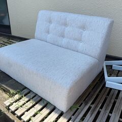 ソファー　一人用　シングル　椅子　ホワイト系　お洒落　おしゃれの画像