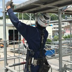 【とび職】20～50代が活躍中！ブランクありOK！一人親方も募集中！！の画像