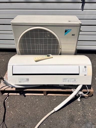 ダイキン DAIKIN ベーシックエアコン （10畳・100V対応） ホワイト Eシリーズ F28STES-W