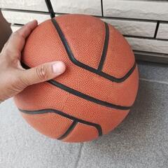 キレイ　NIKE 7号　バスケットボールの画像